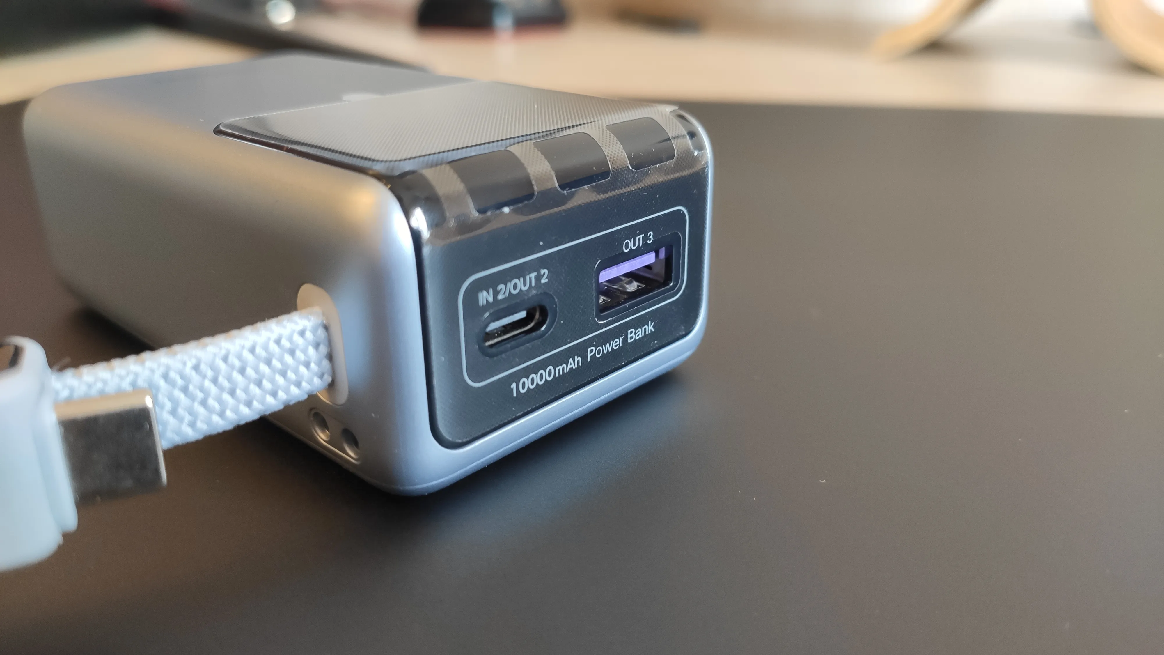 Ugreen PB727 — USB-порты, встроенный кабель USB-C