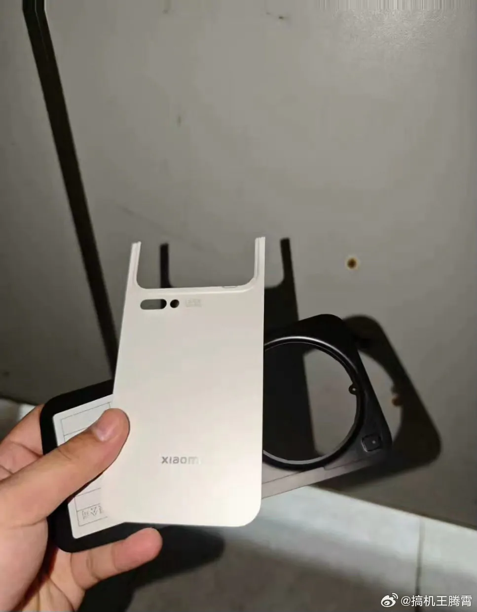 Xiaomi 16 Pro Max: реальные фото